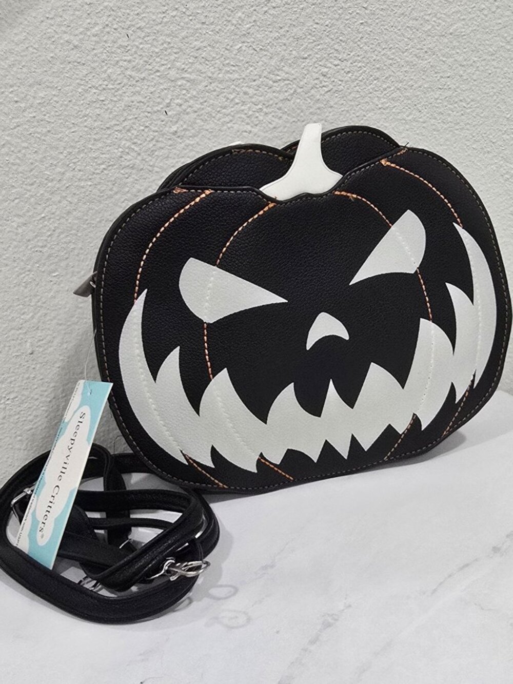 Sleepyville Critters ✦ Pumpkin Queen Crossbody Bag ✦ Vegan Leather Adjustable - Picture 5 of 11